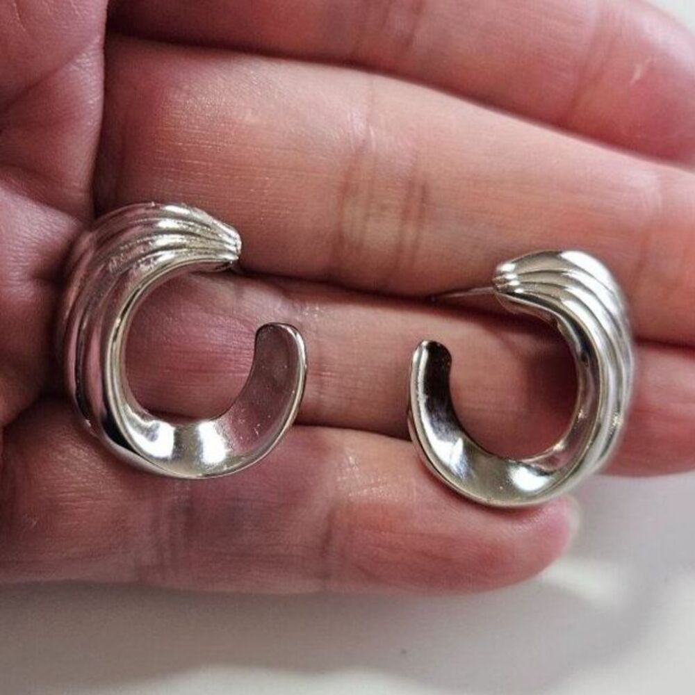 Monet silver tone vintage earrings